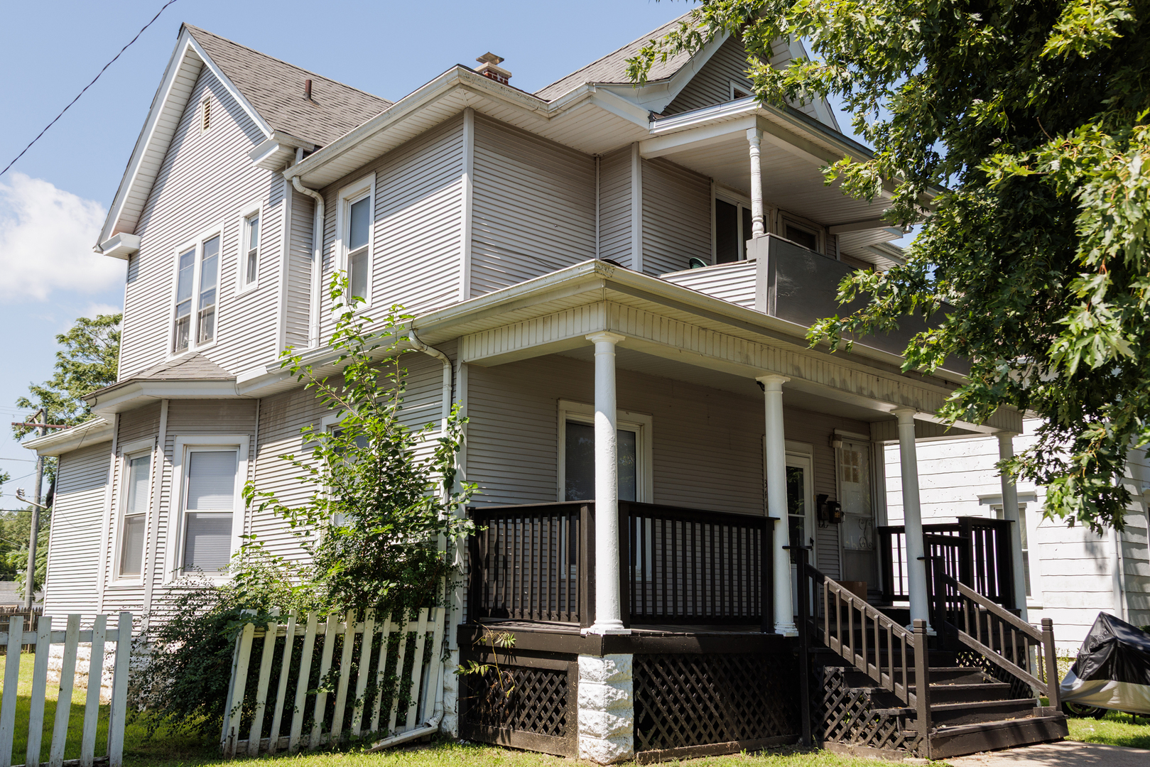 main property photo 50