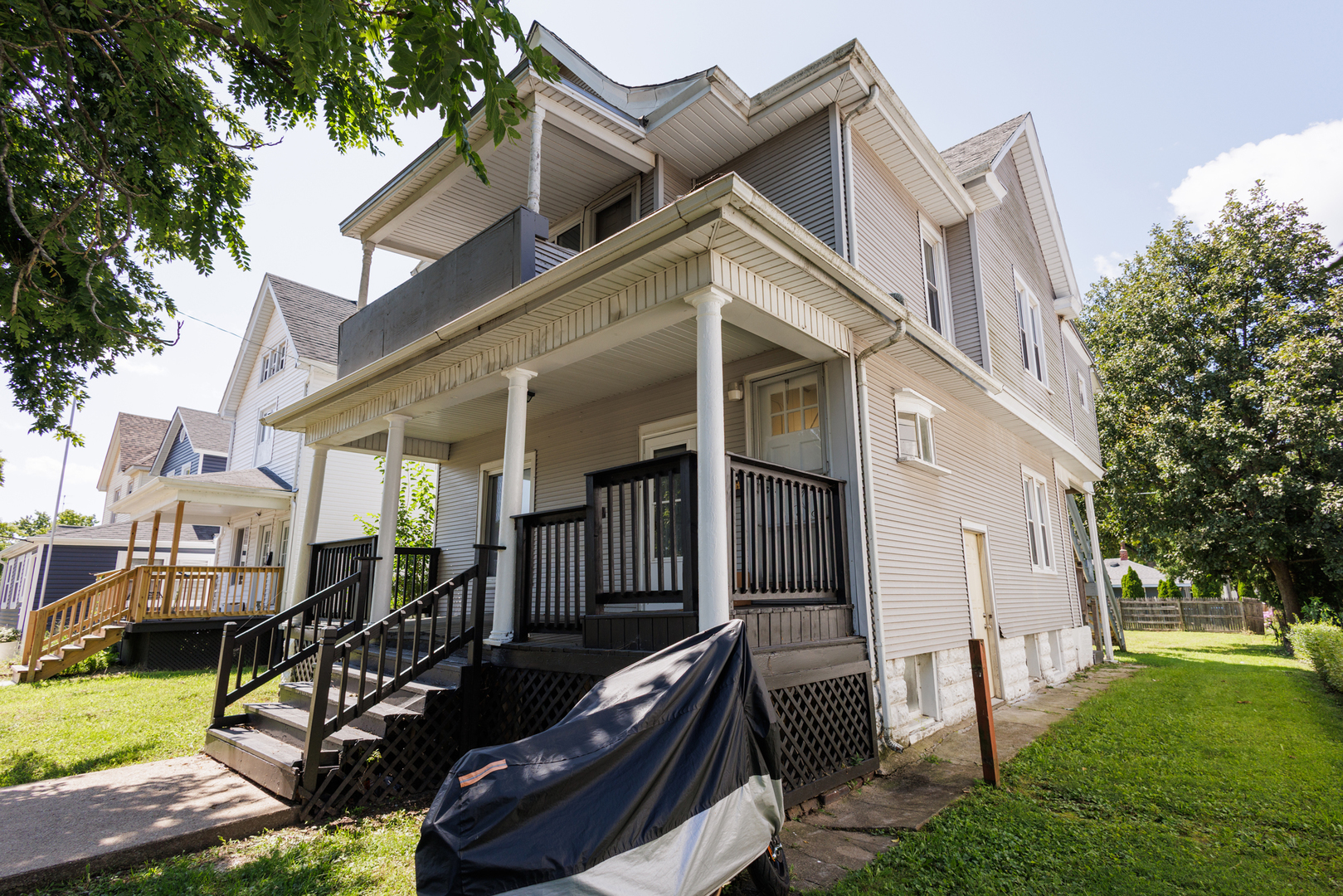 main property photo 54