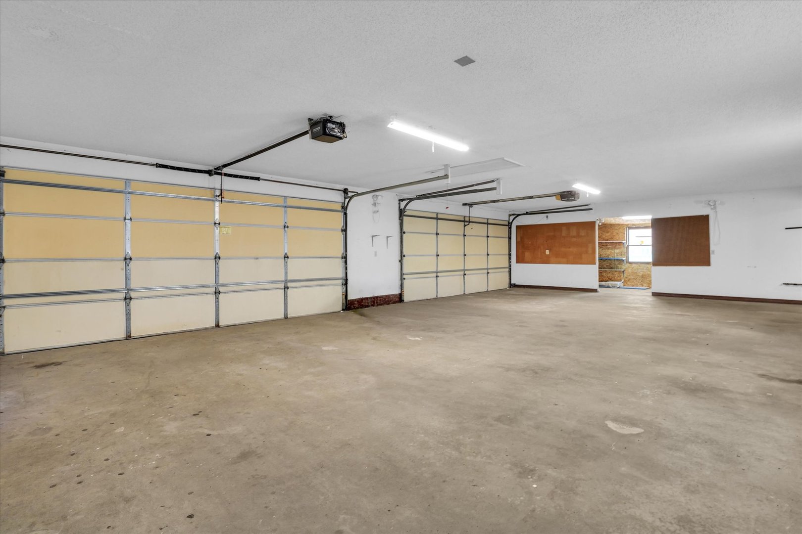 main property photo 114