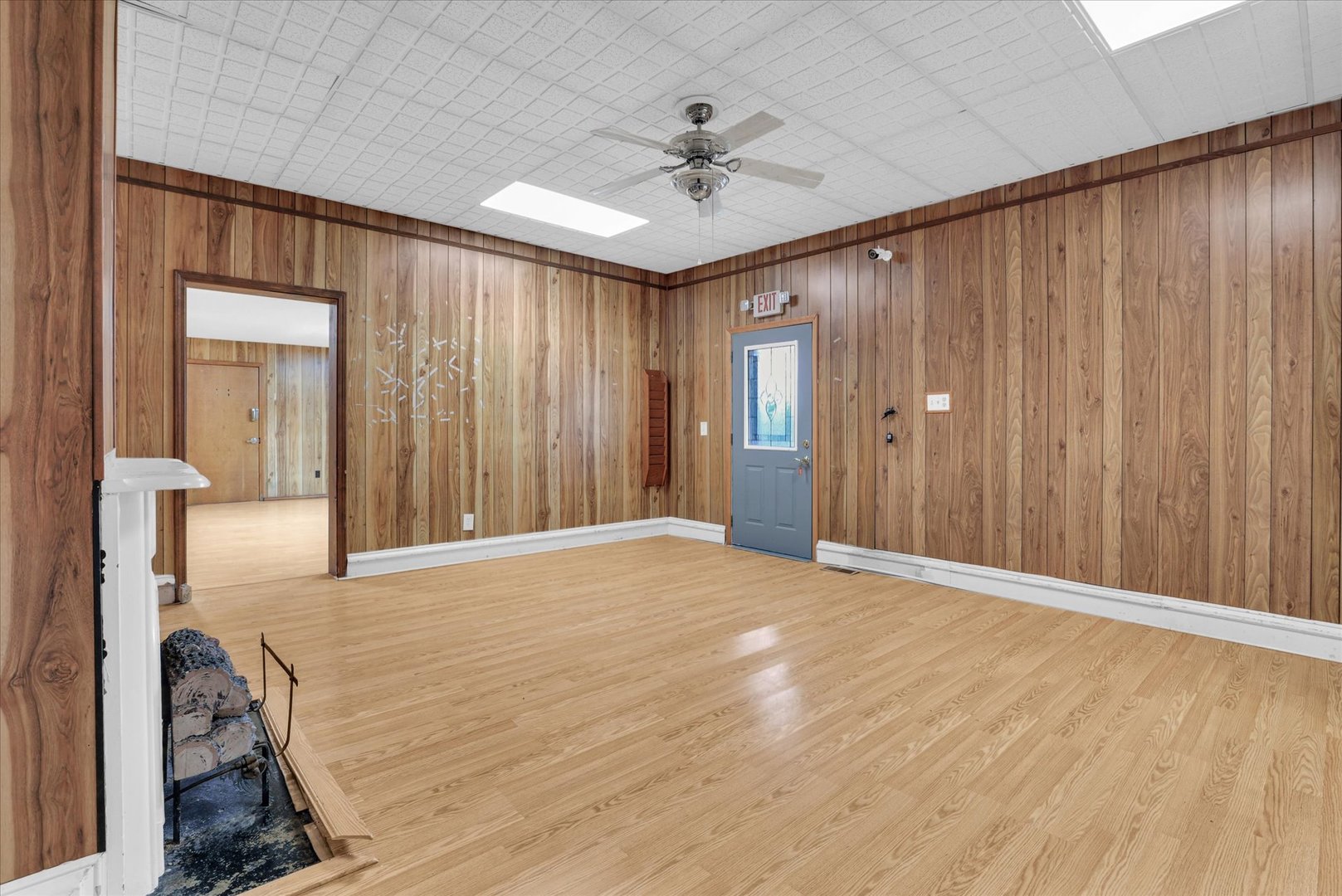 main property photo 17