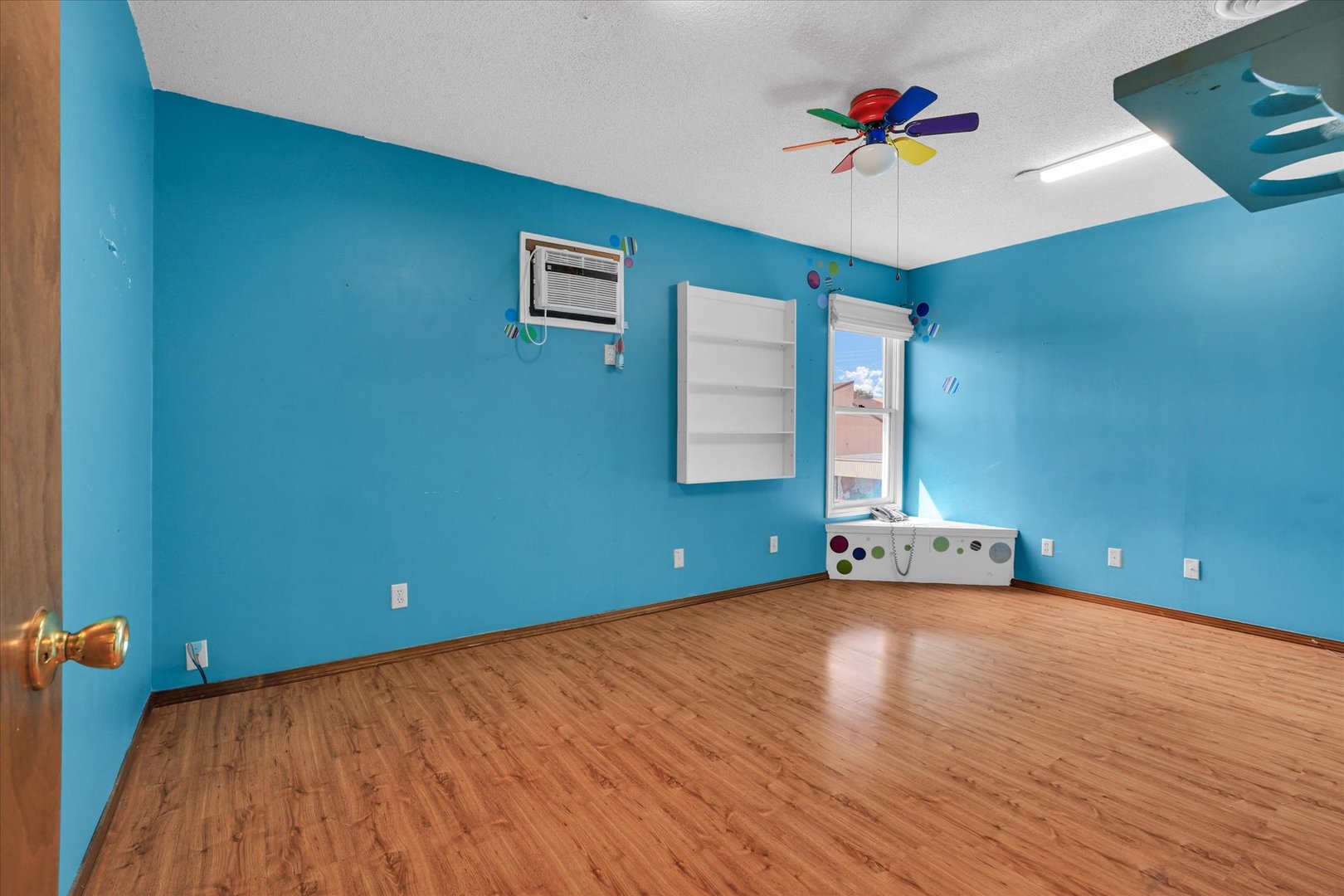 main property photo 83