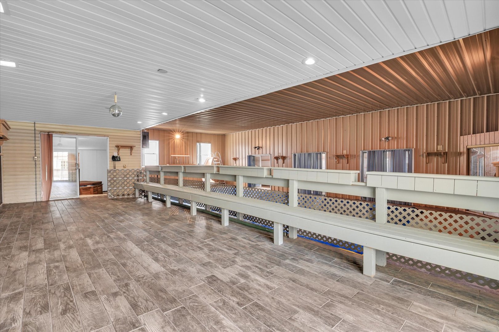 main property photo 99