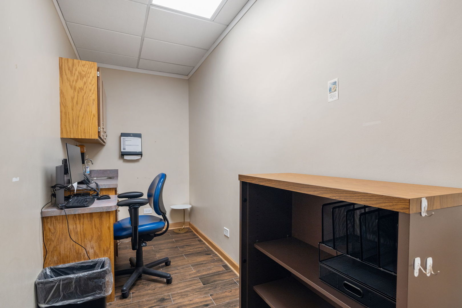 main property photo 12