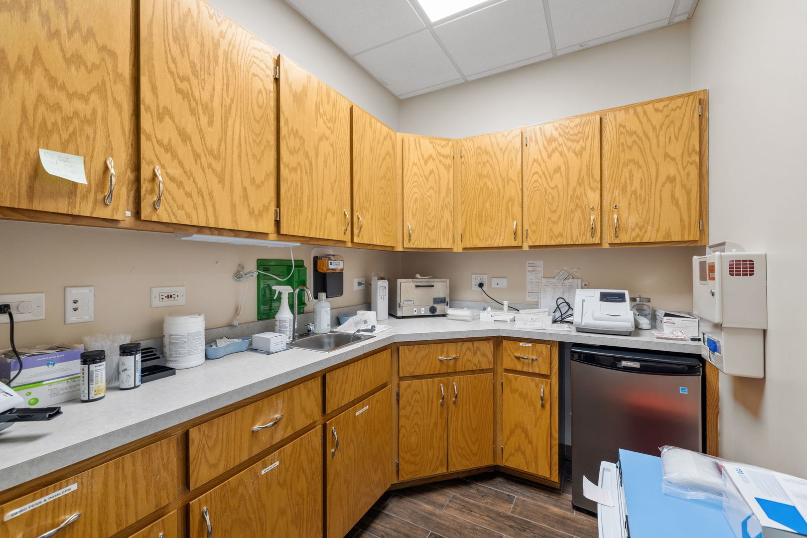 main property photo 15