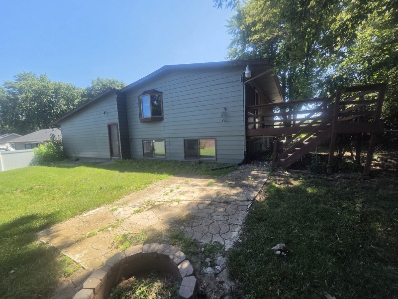 main property photo 13