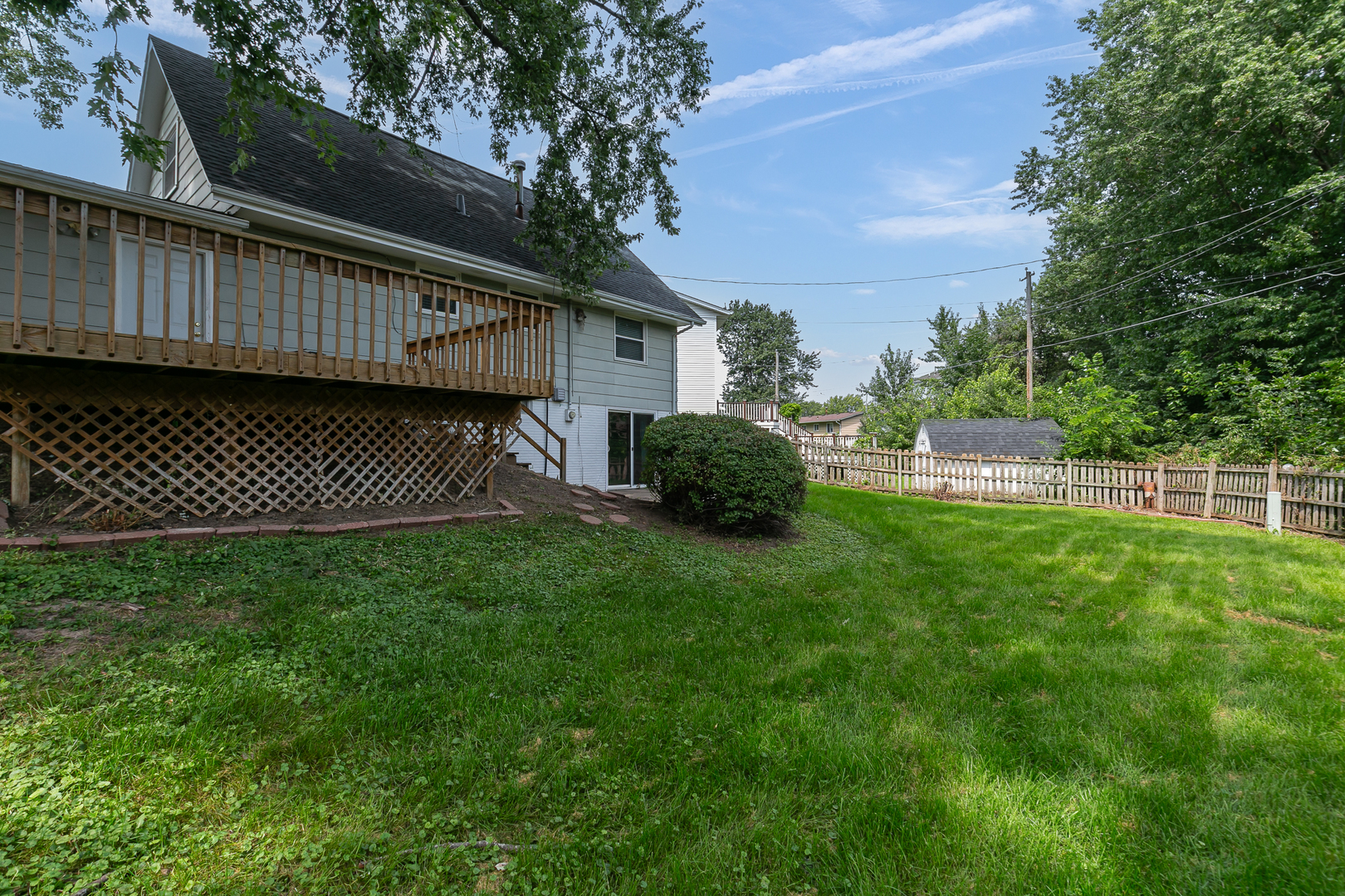 main property photo 40
