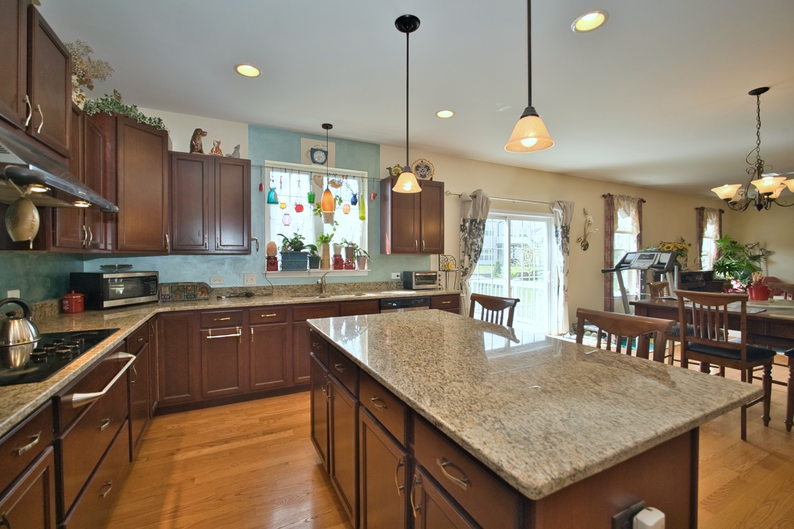 main property photo 15
