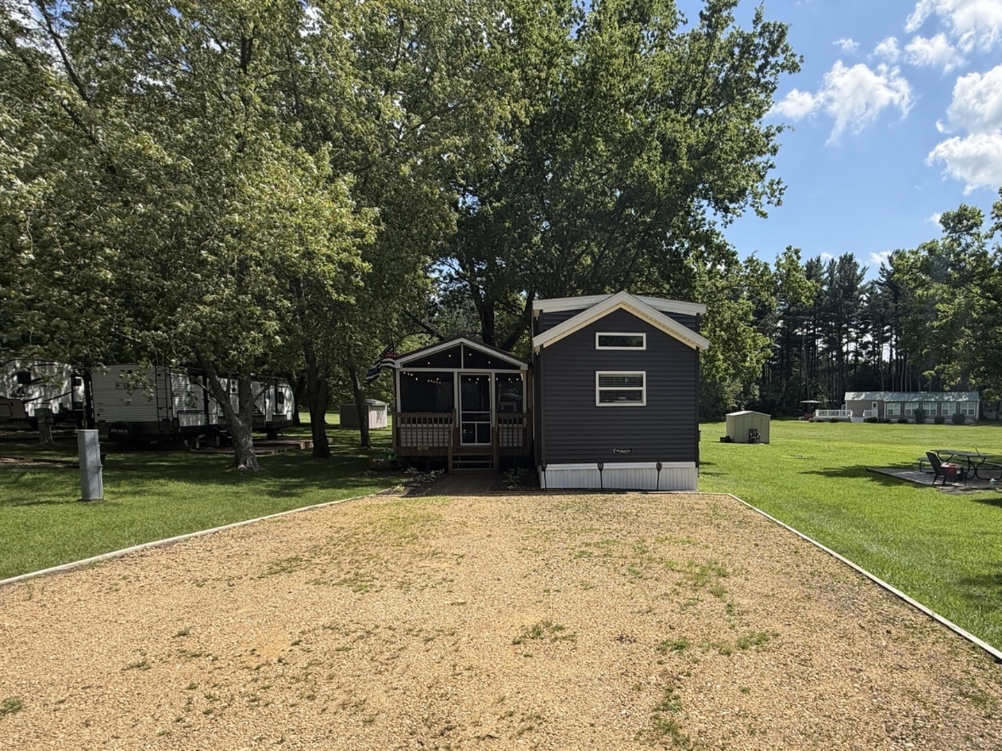 main property photo 0