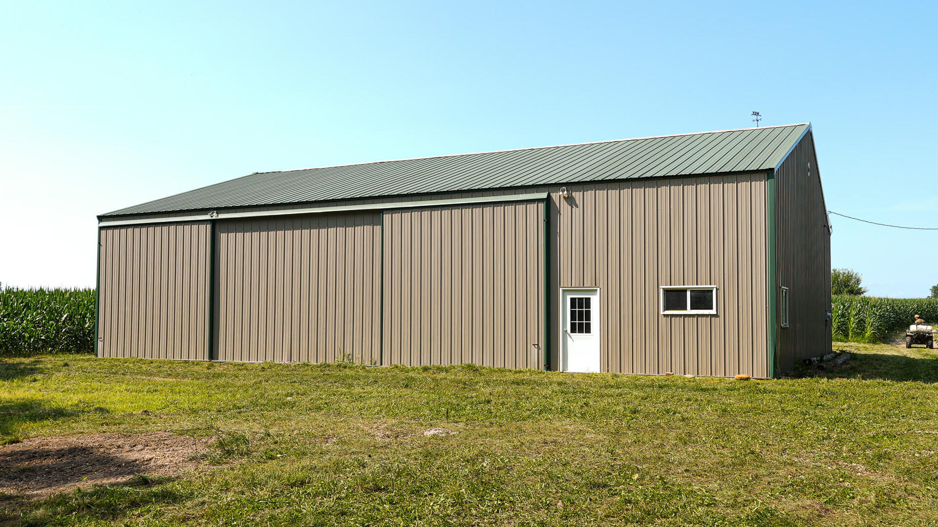 main property photo 59