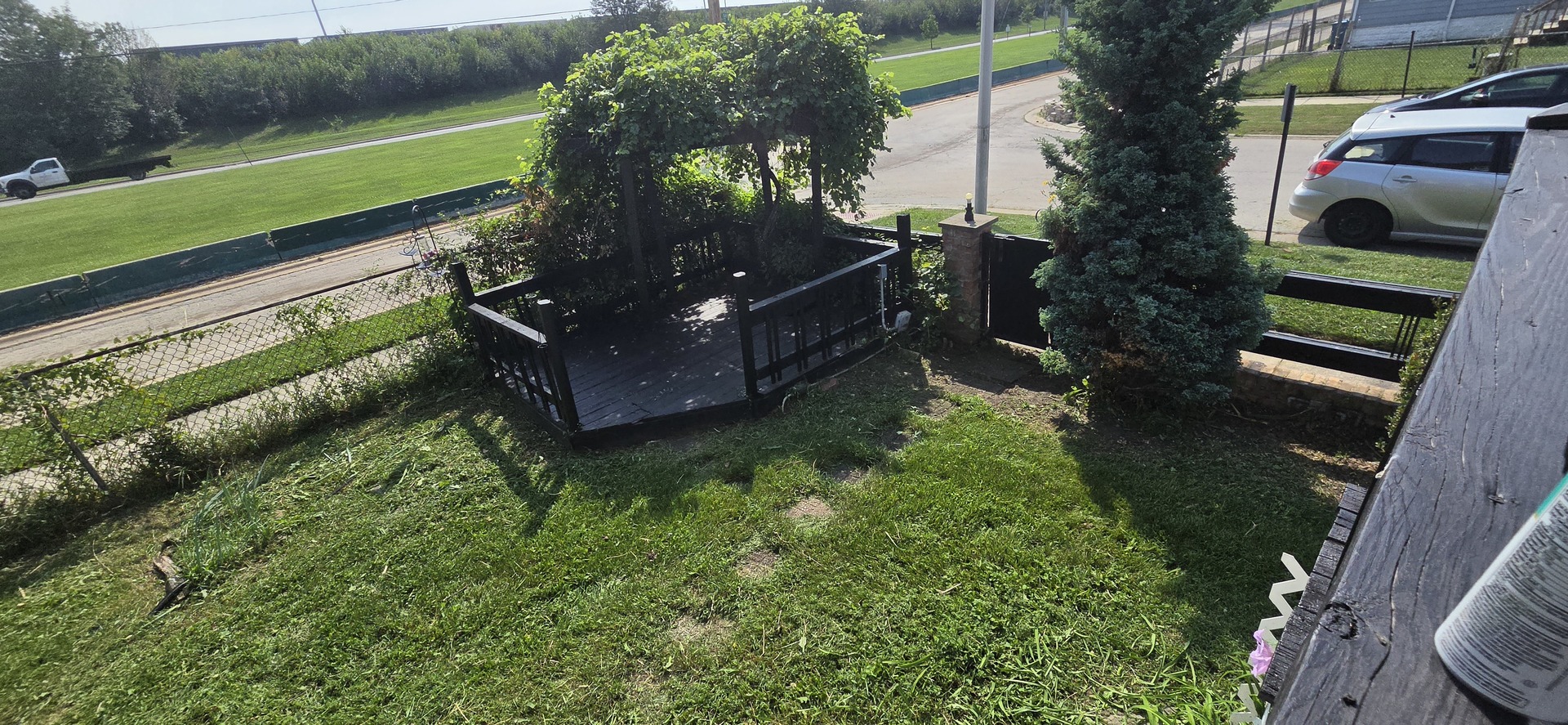 main property photo 6