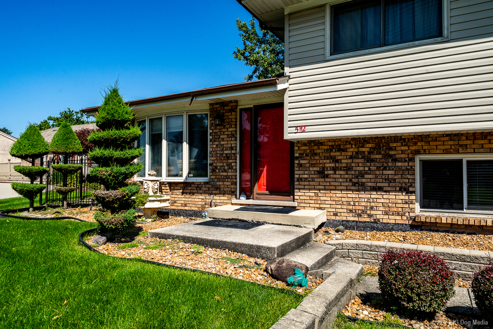 main property photo 1