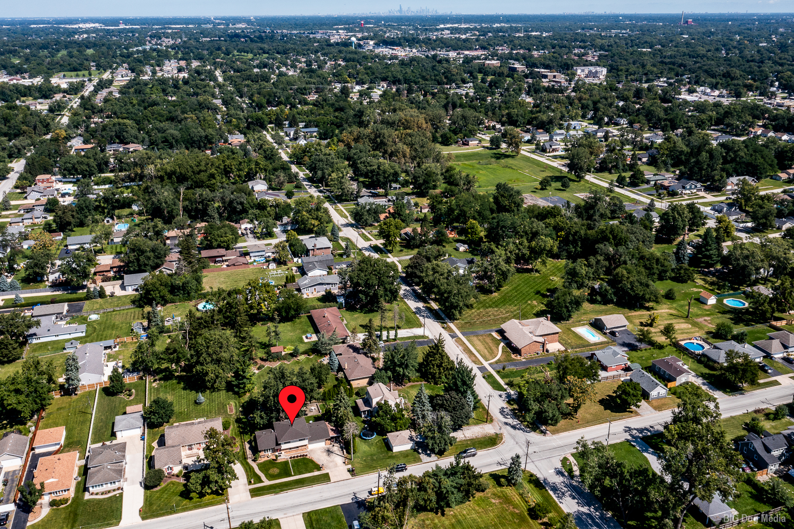main property photo 33