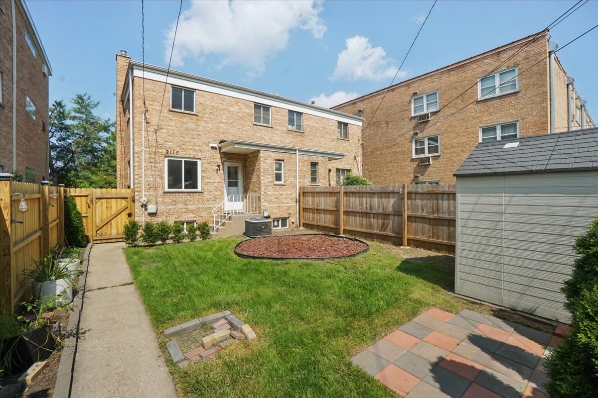 main property photo 11