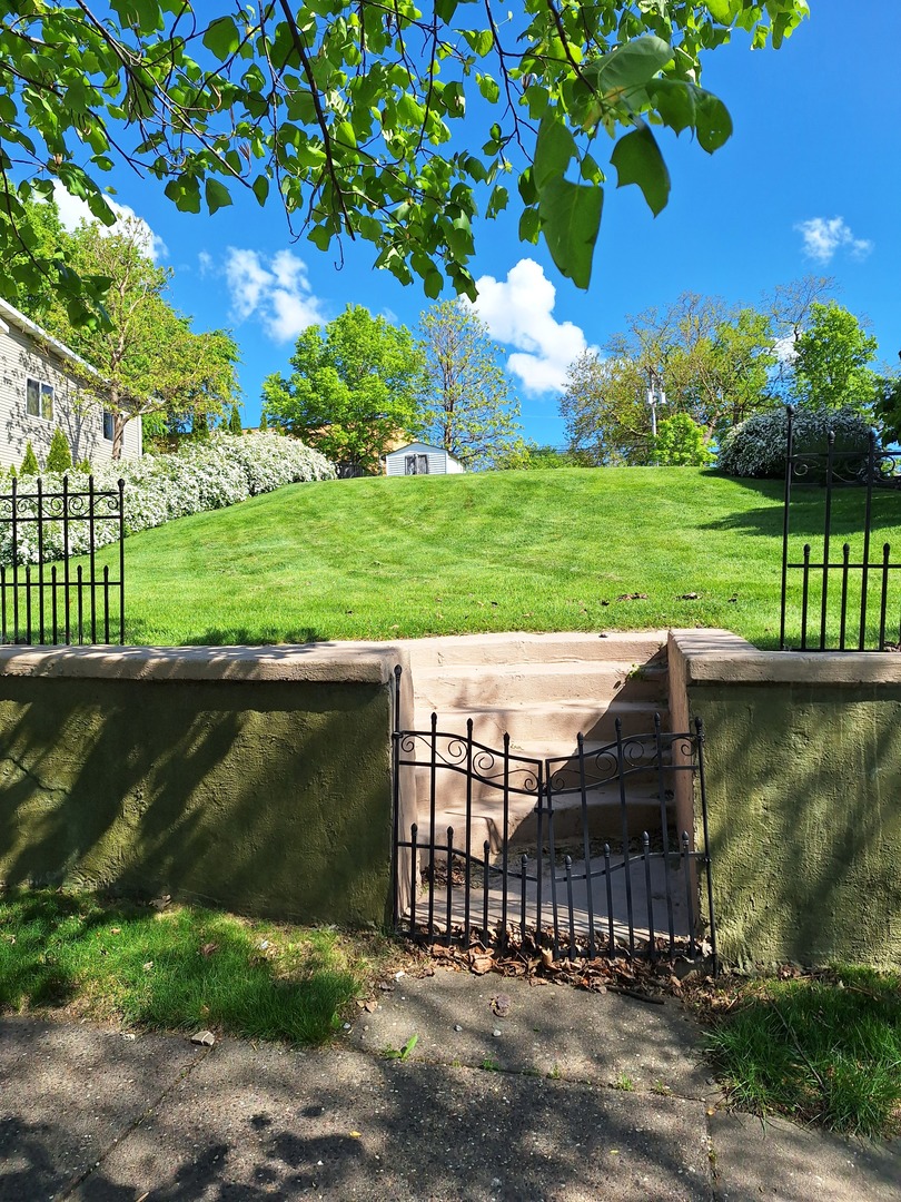 main property photo 109