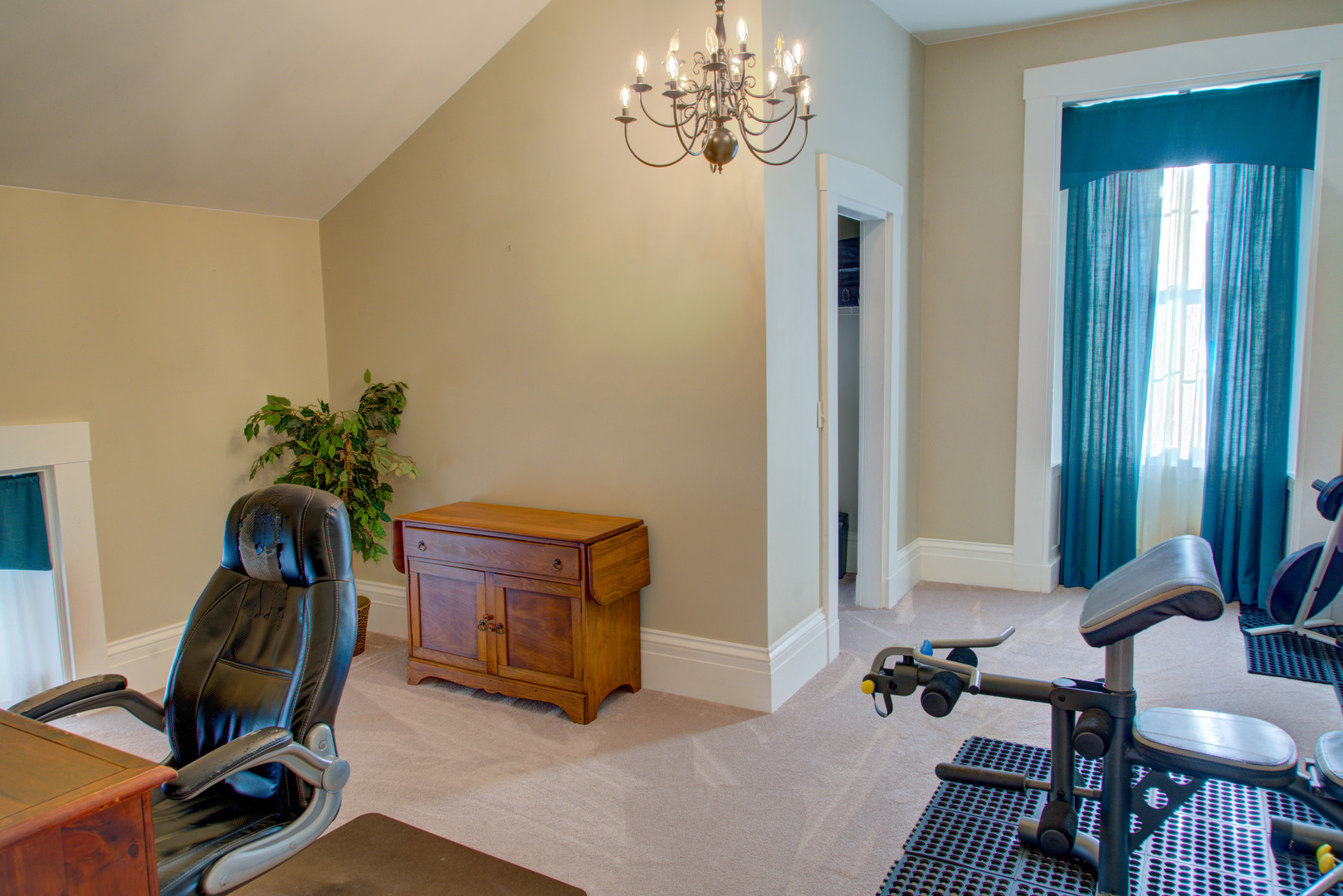 main property photo 73