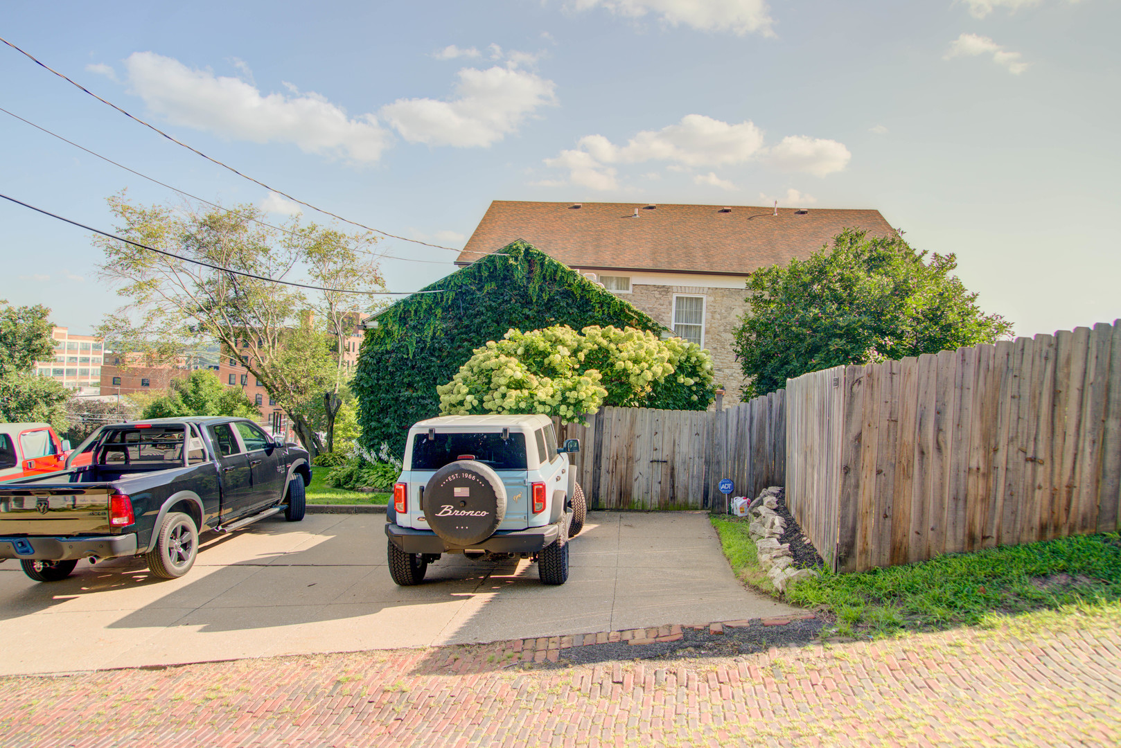 main property photo 89