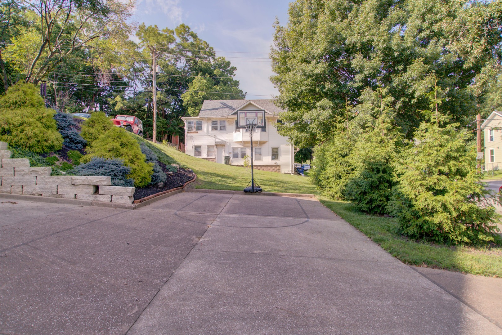 main property photo 90