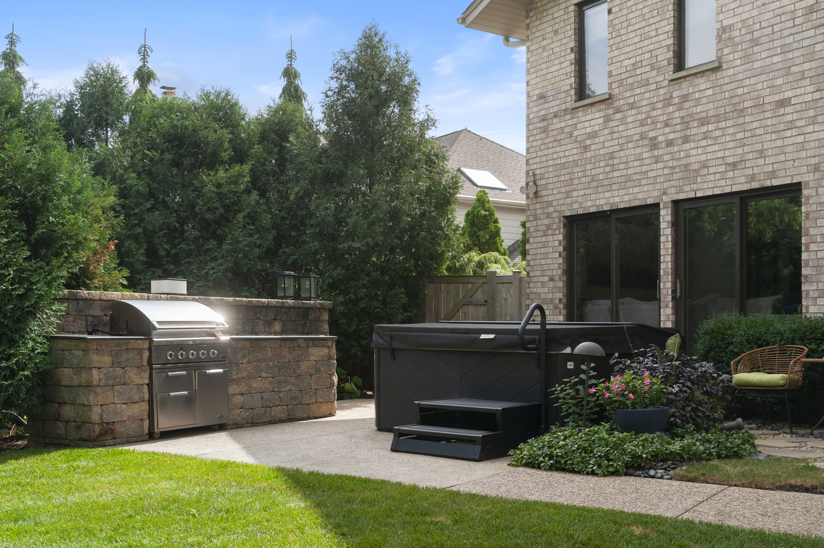 main property photo 46
