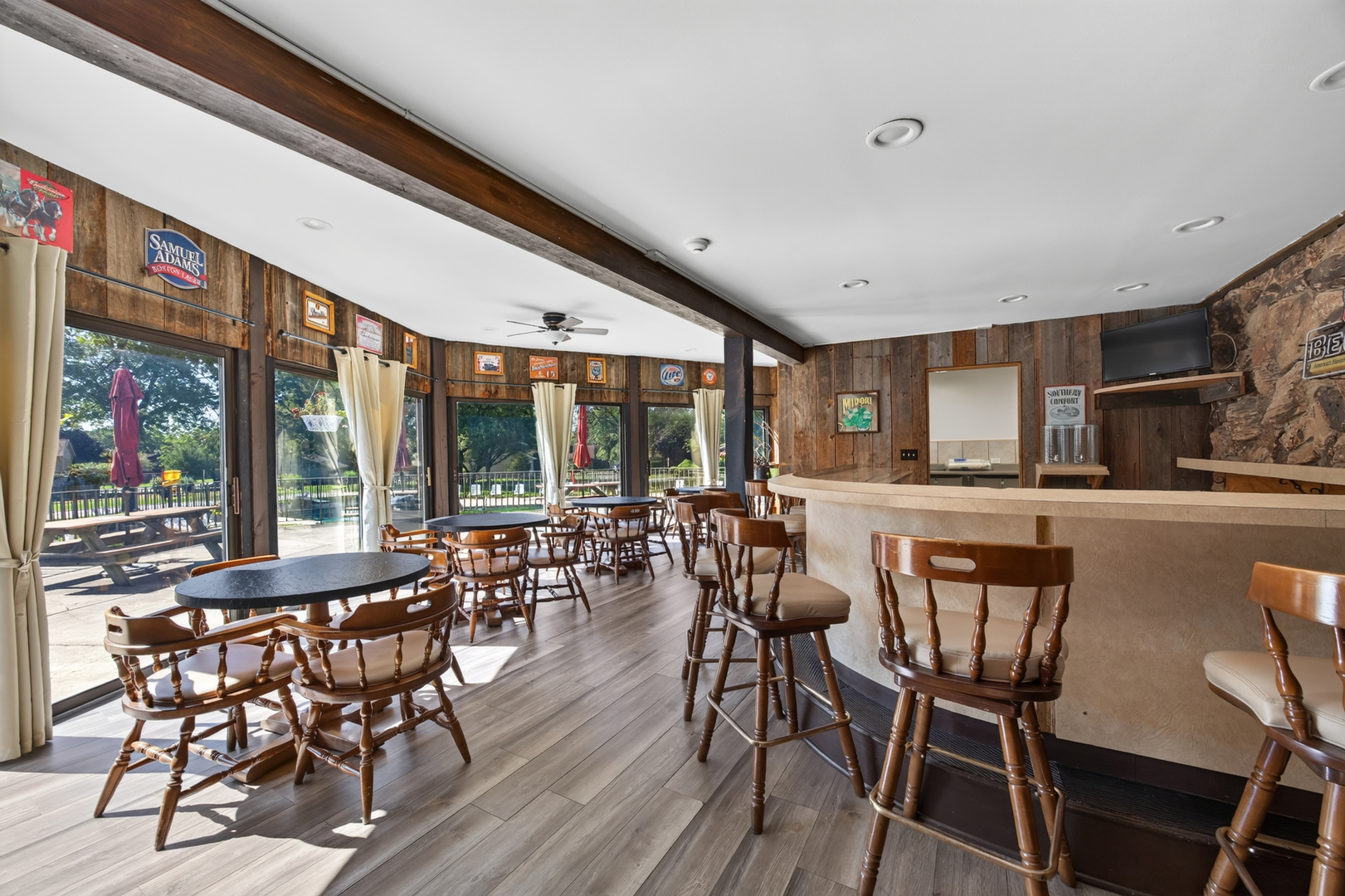 main property photo 62