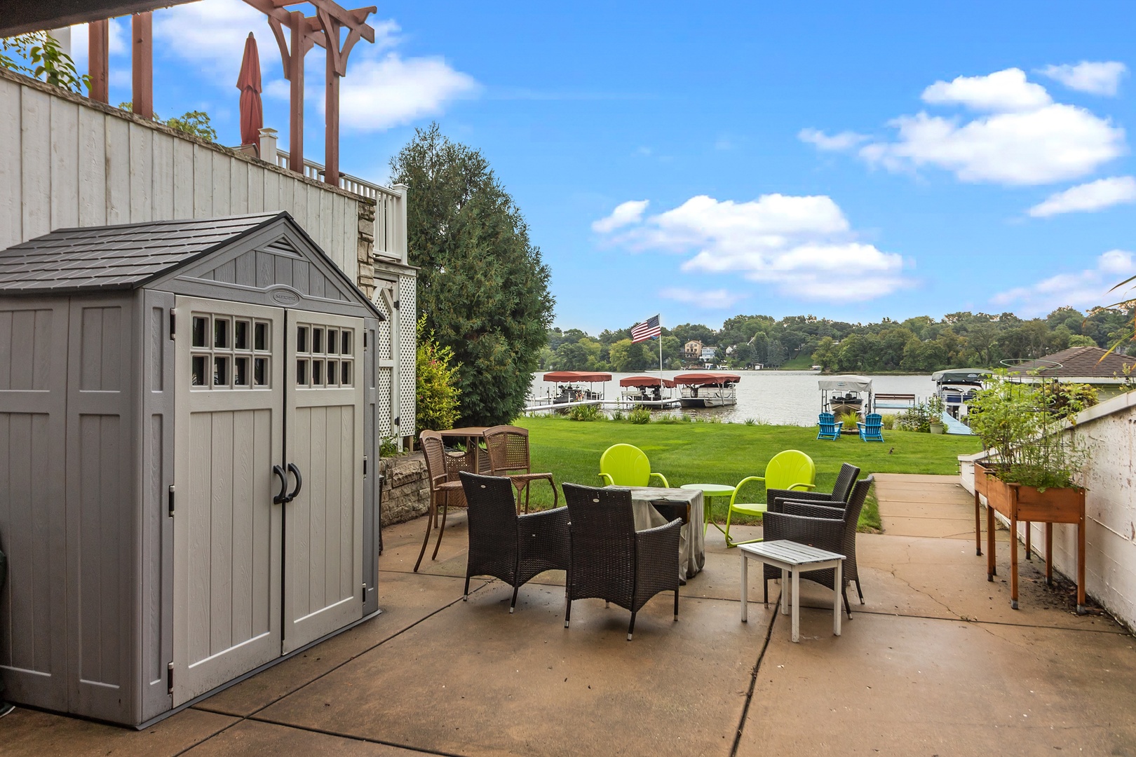 main property photo 34