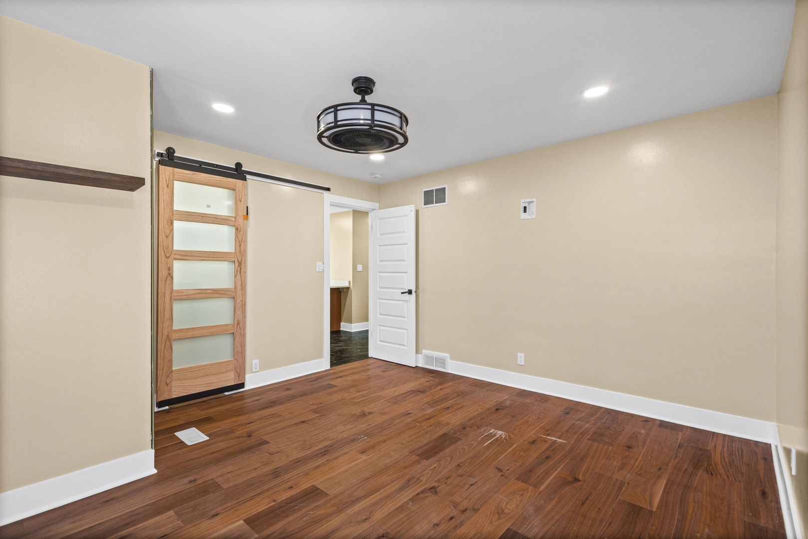 property viewer photo 14