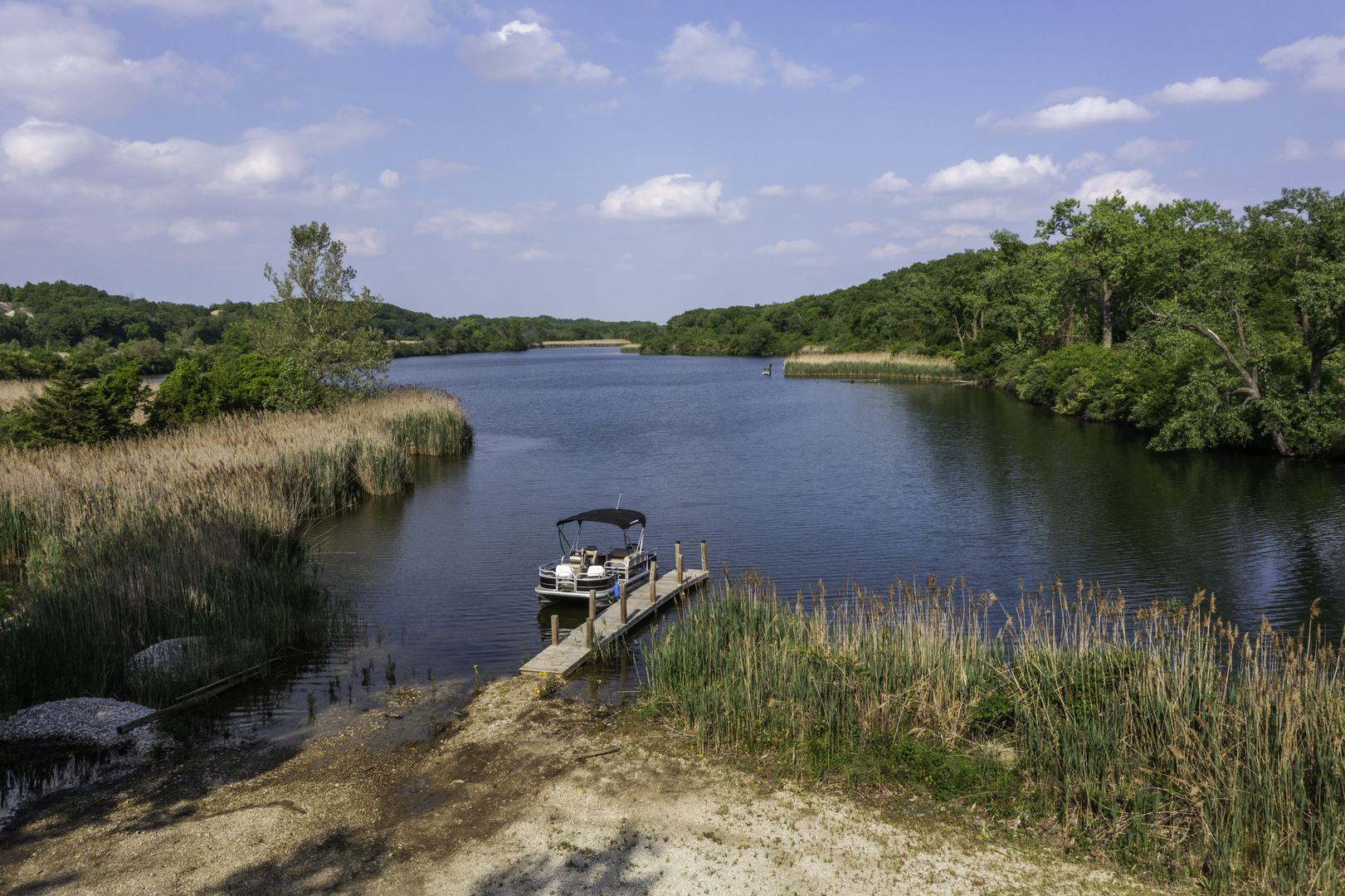 main property photo 25