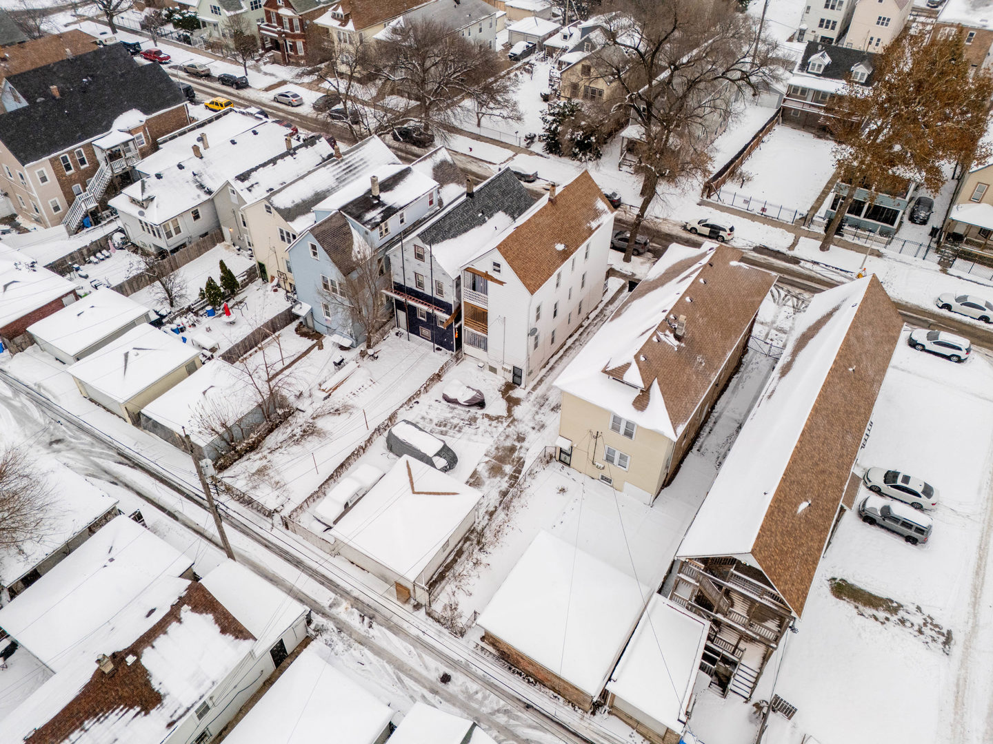 main property photo 29