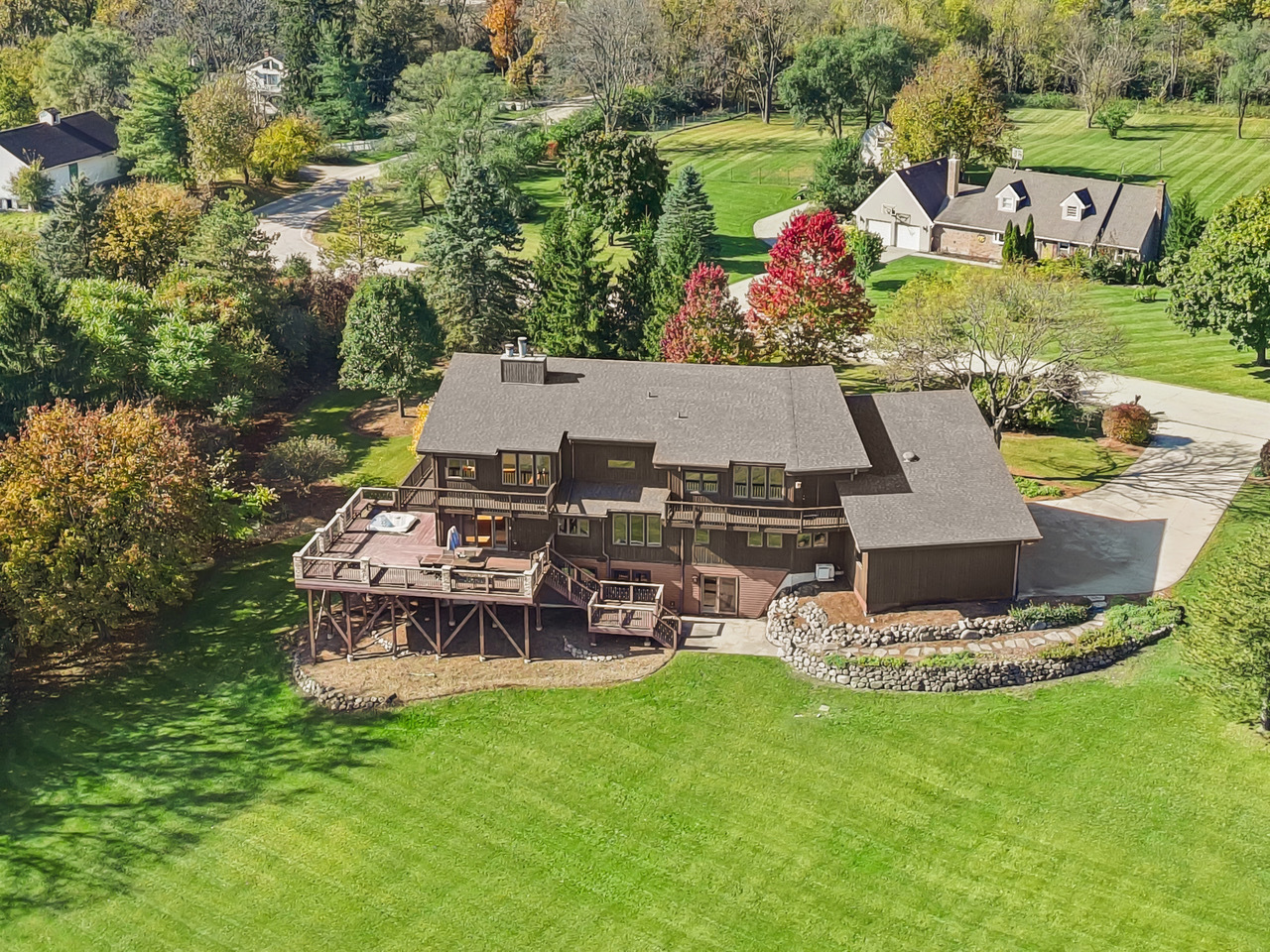 main property photo 40