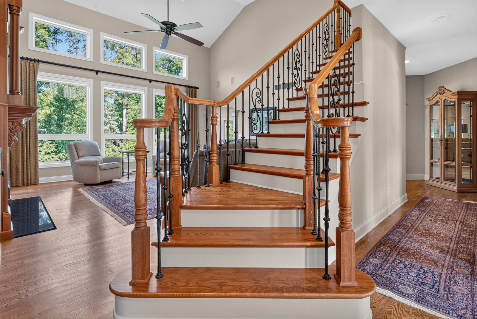 property viewer photo 12