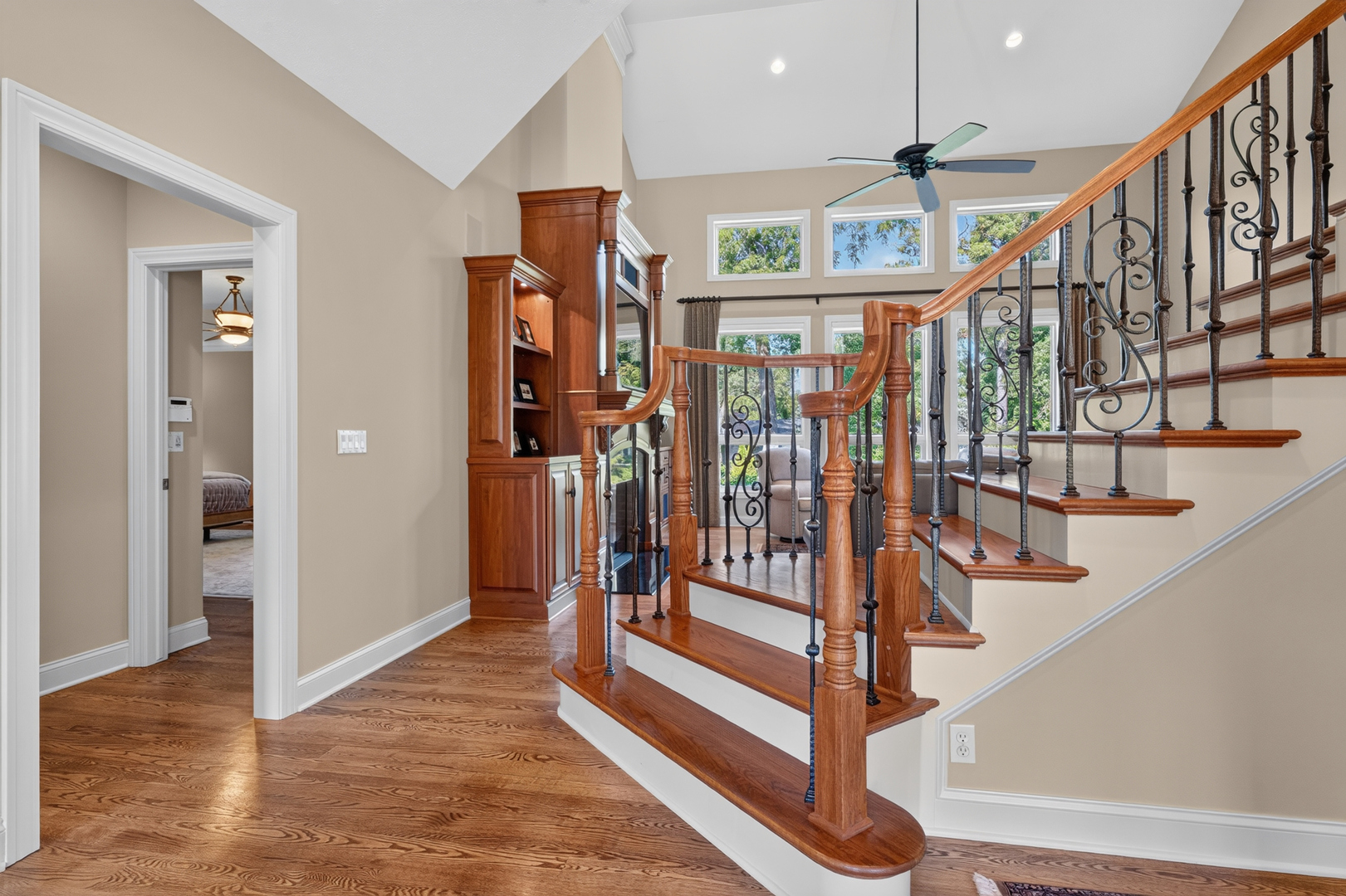 property viewer photo 13