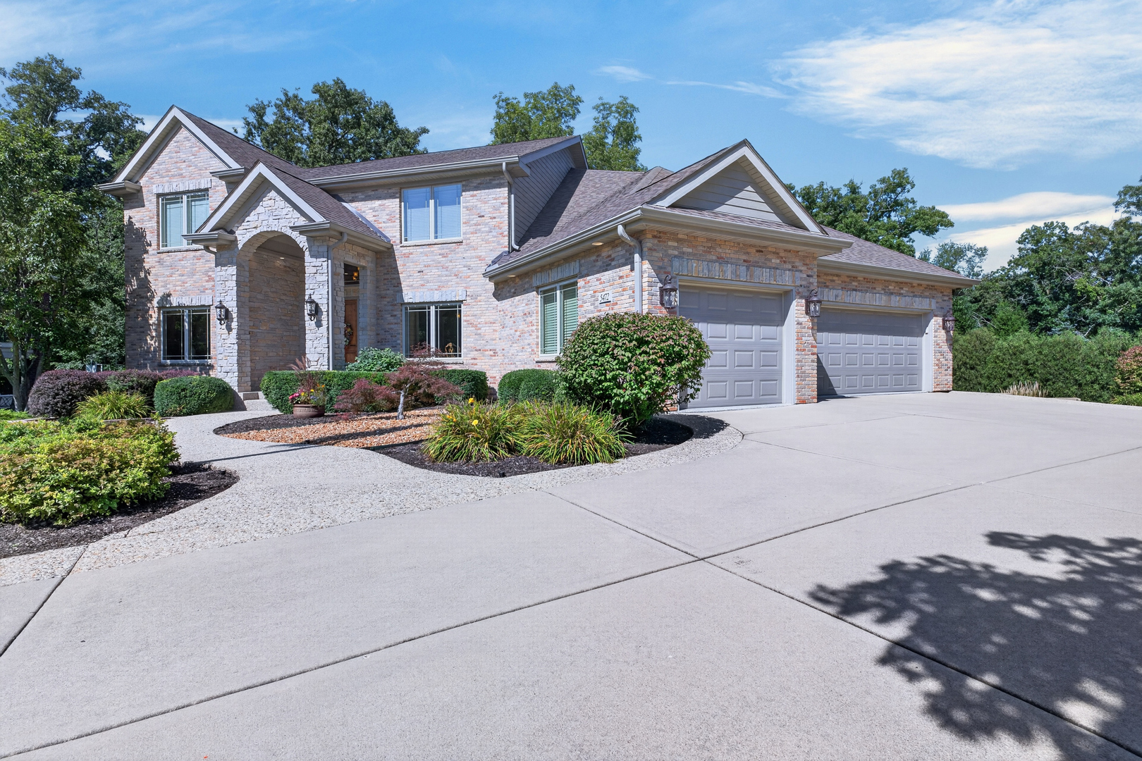 property viewer photo 2