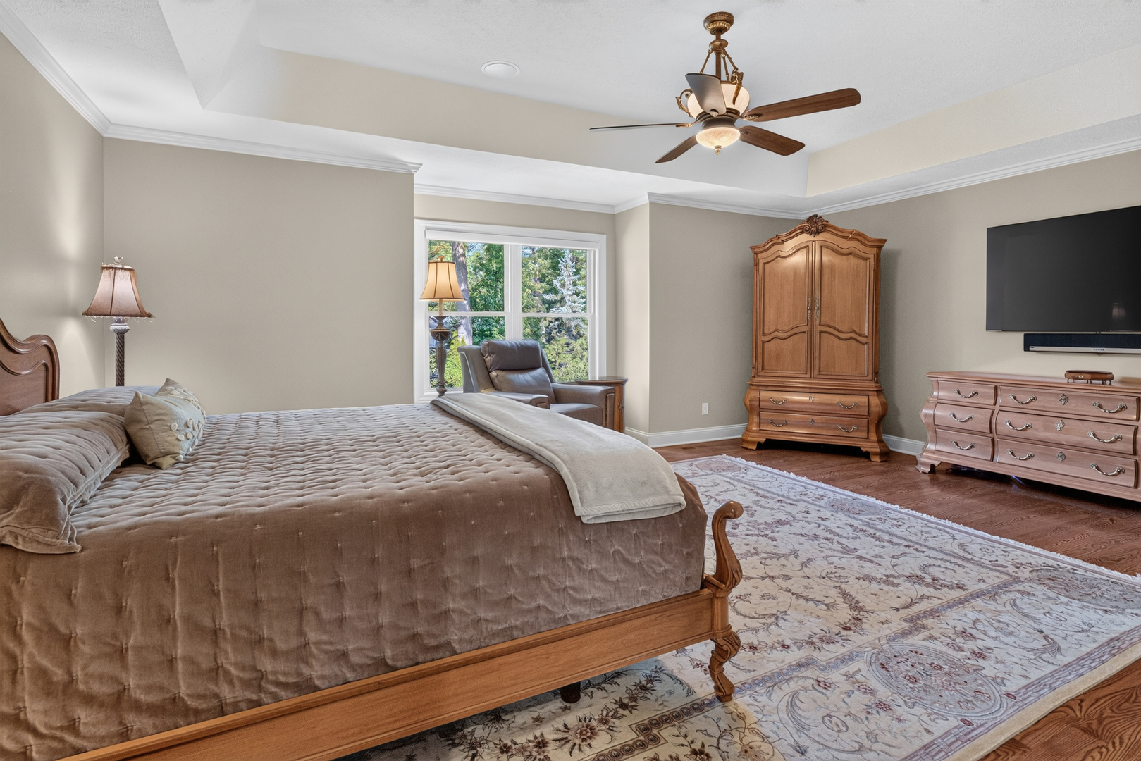 property viewer photo 26