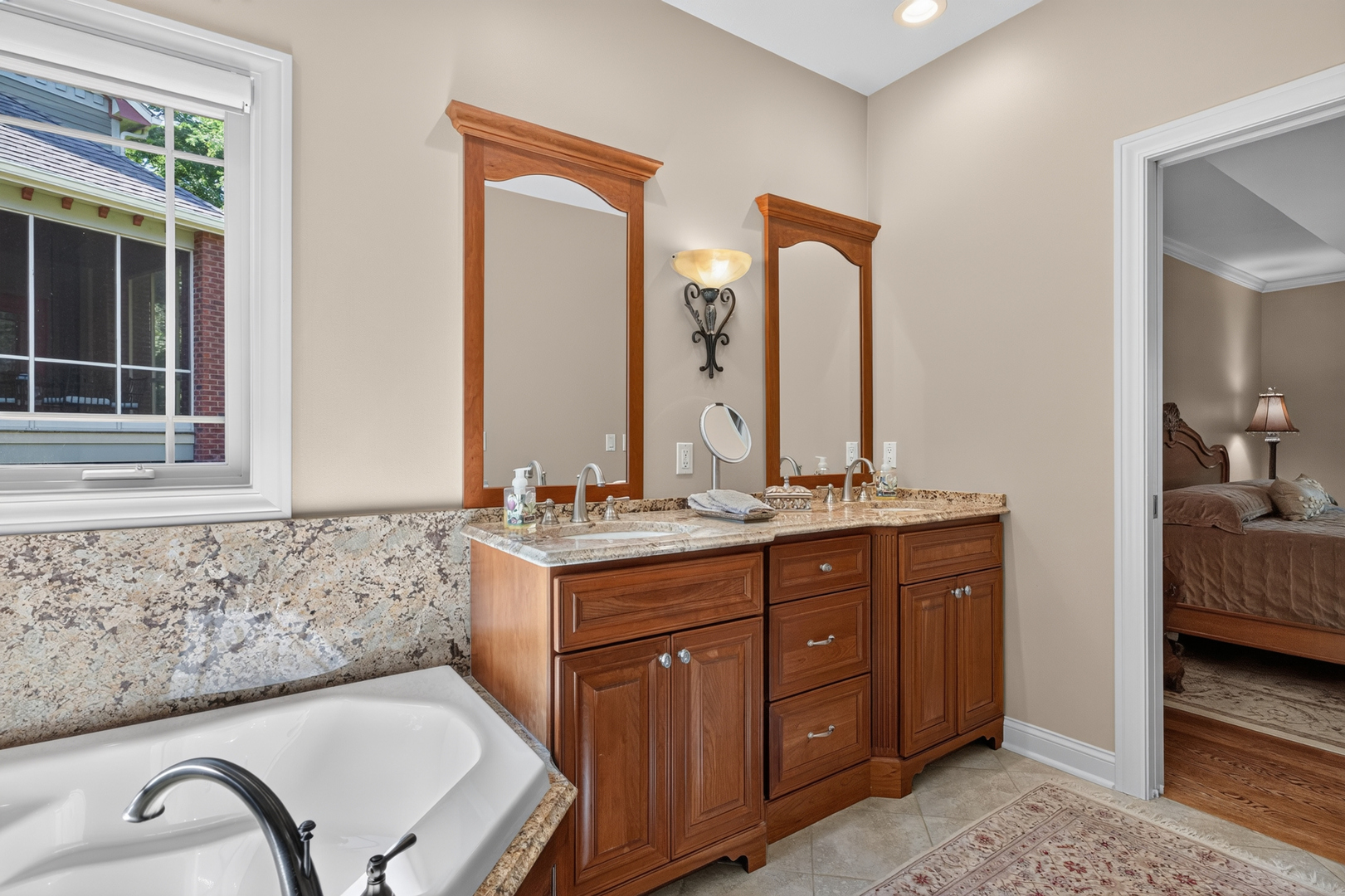 property viewer photo 29