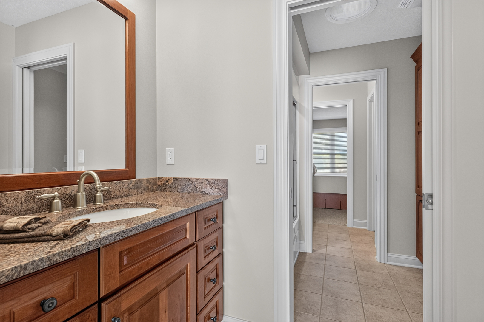 property viewer photo 34