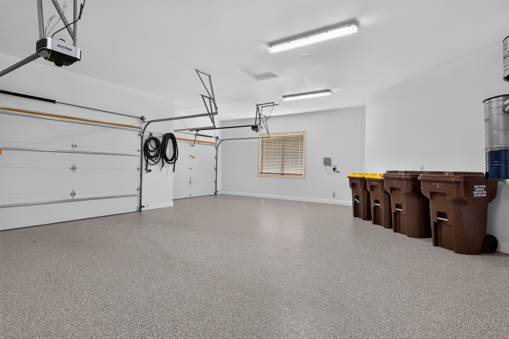property viewer photo 45