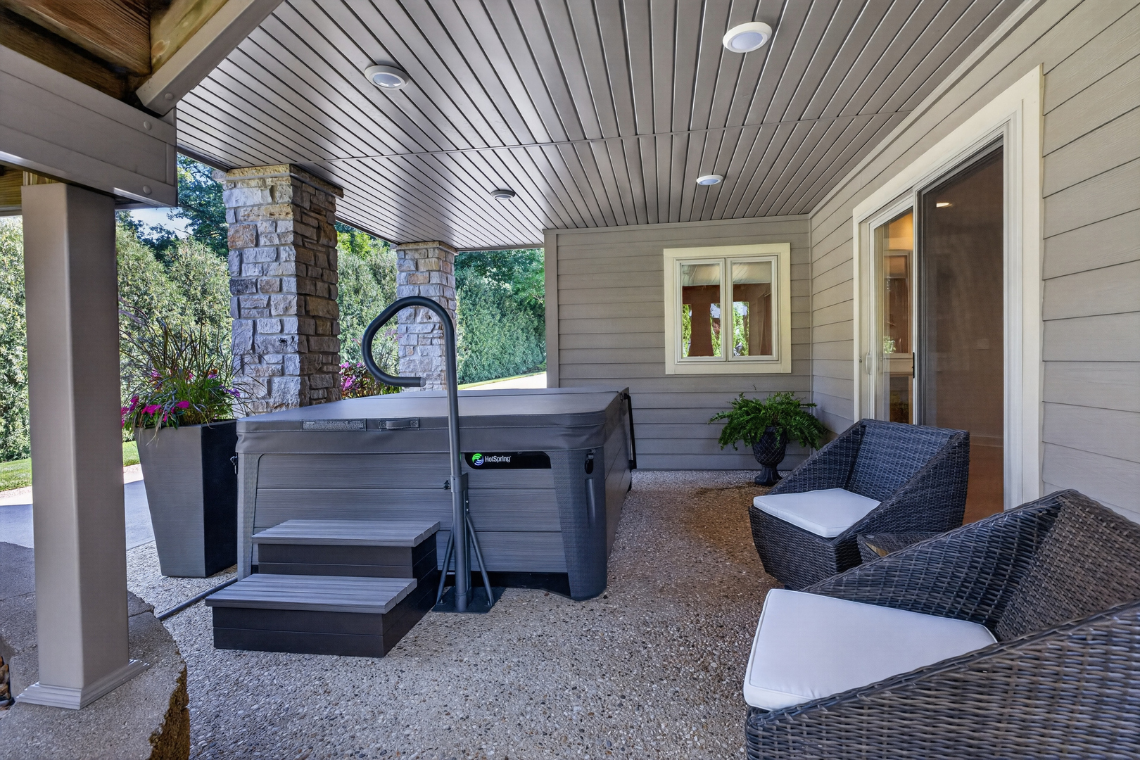 property viewer photo 51