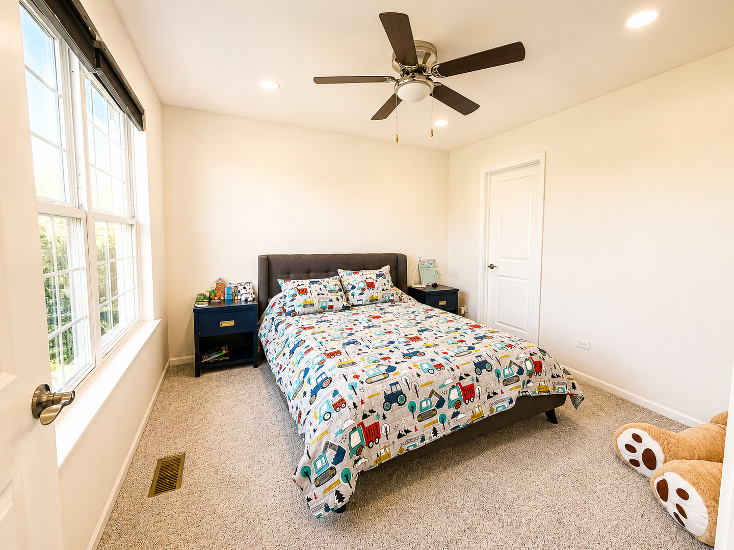 main property photo 20