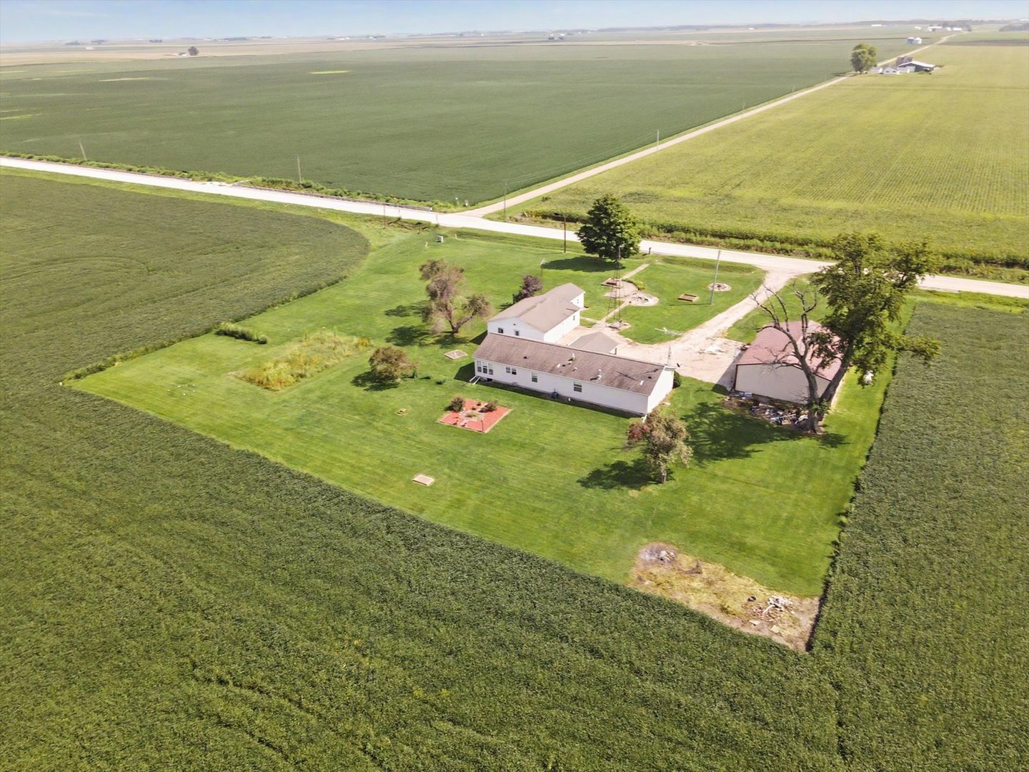 main property photo 64