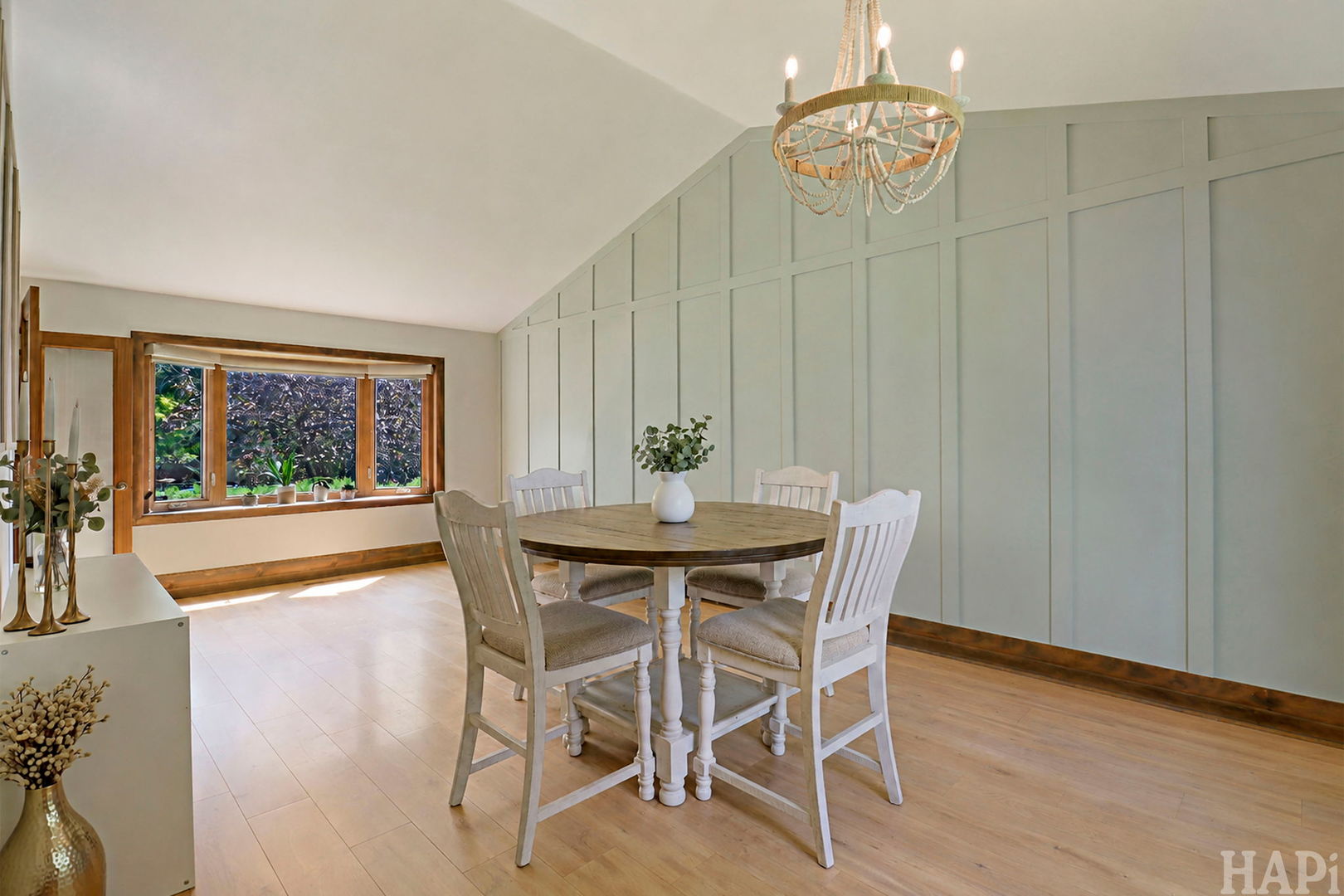 property viewer photo 10