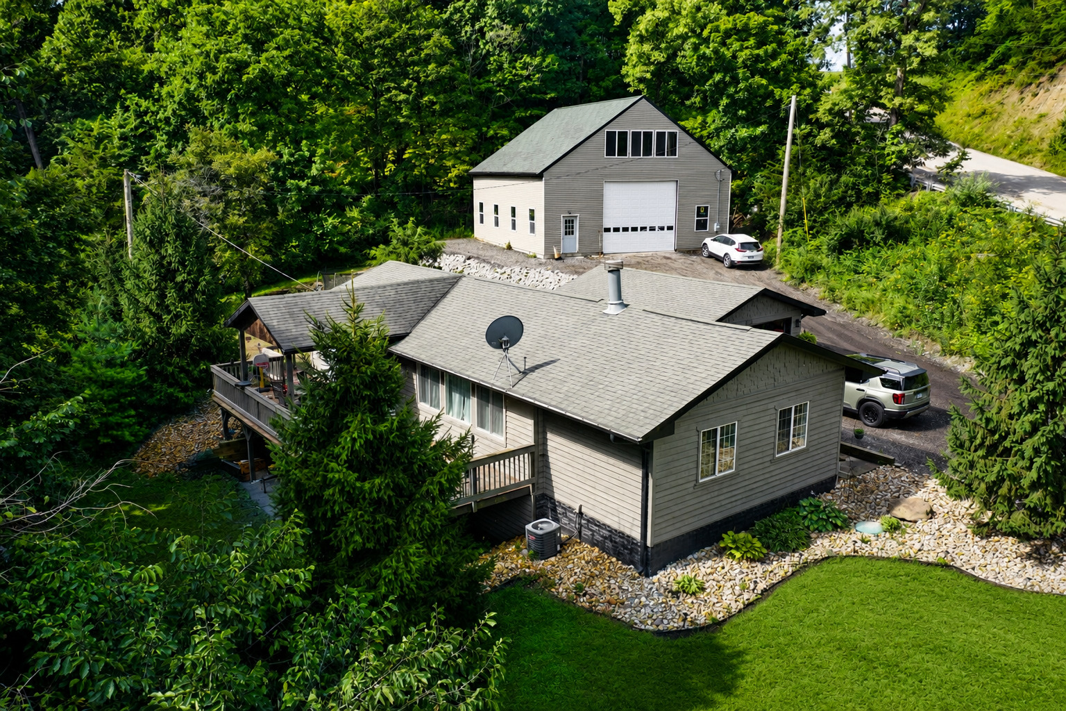 main property photo 38