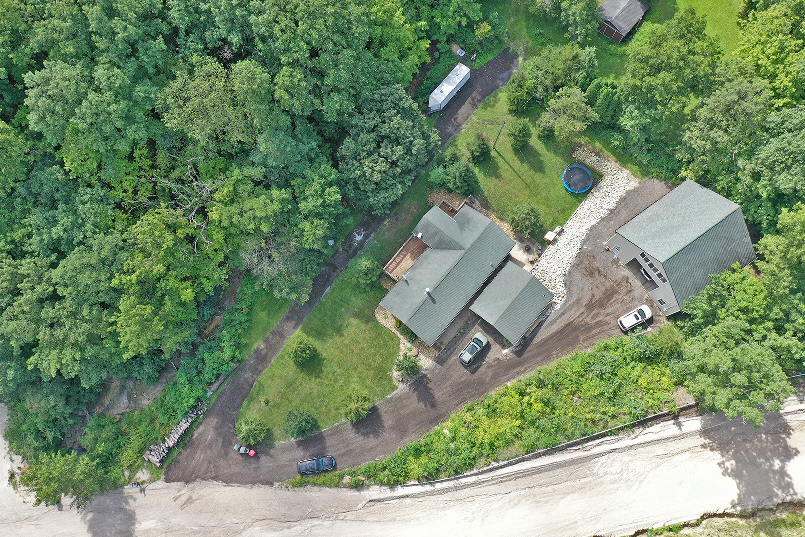 main property photo 39