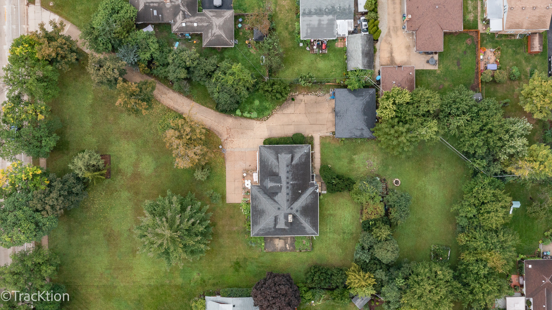 main property photo 24