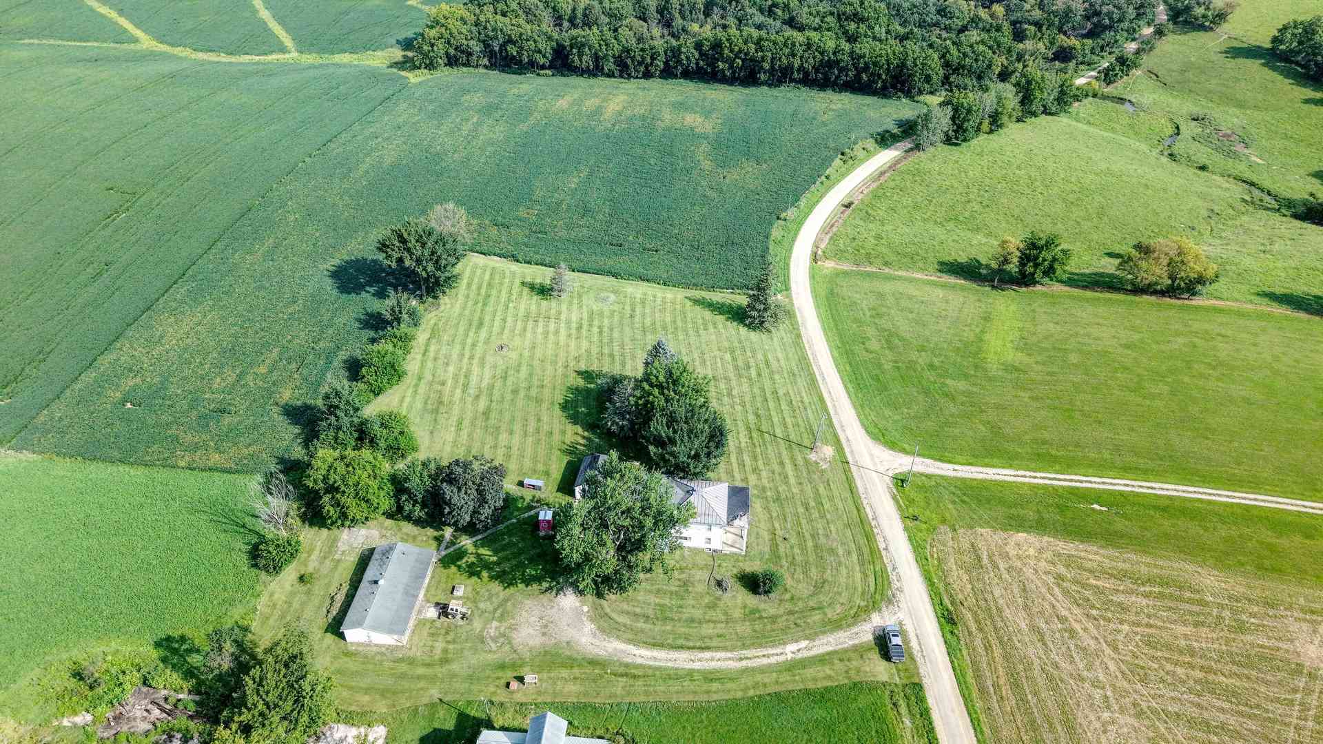 main property photo 37