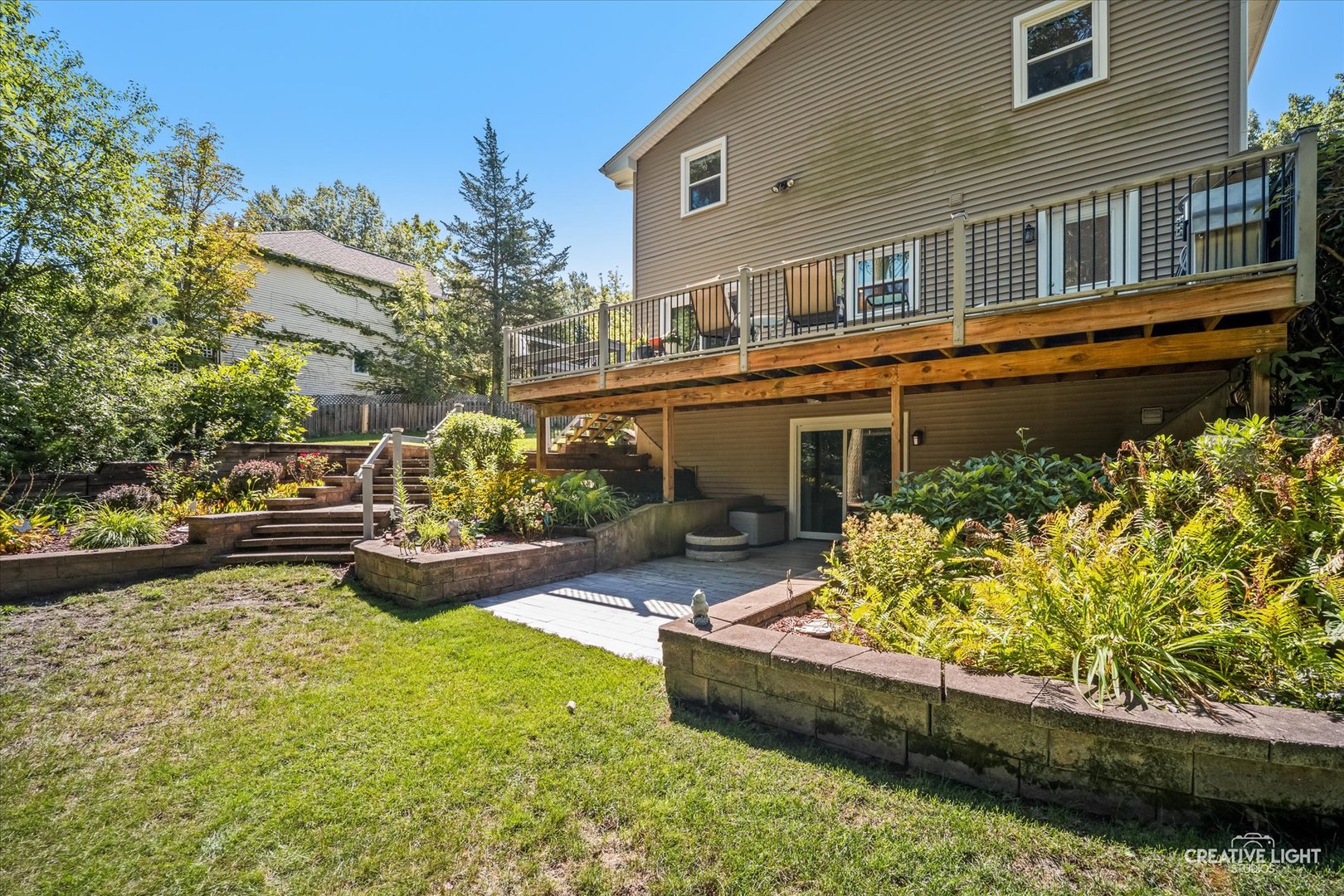 main property photo 18