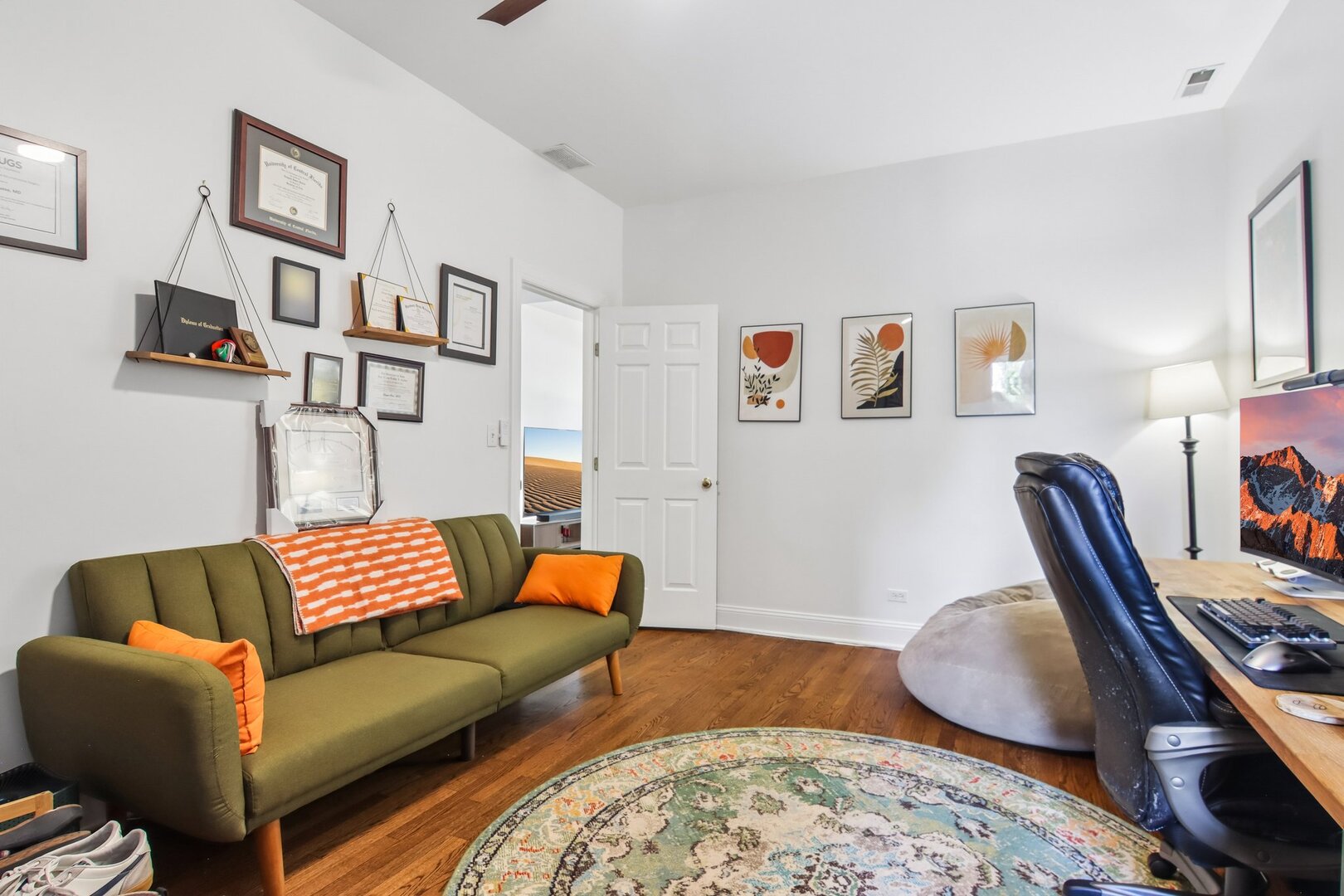 main property photo 19