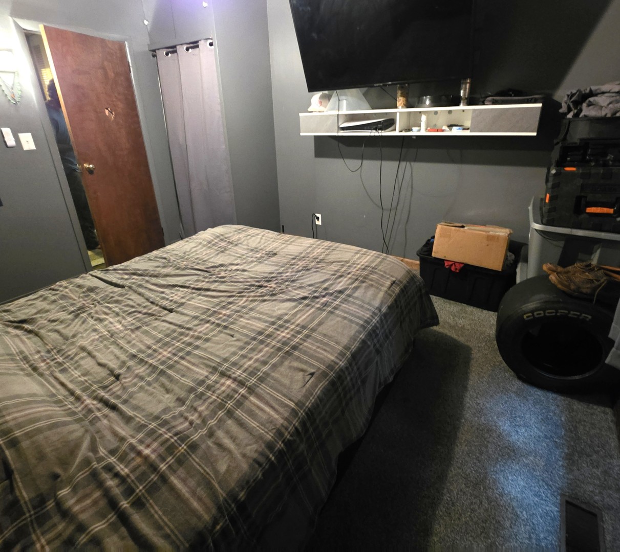 main property photo 16