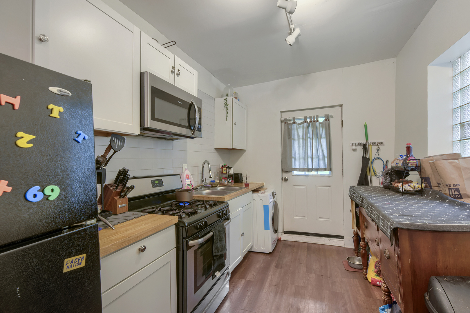 main property photo 26