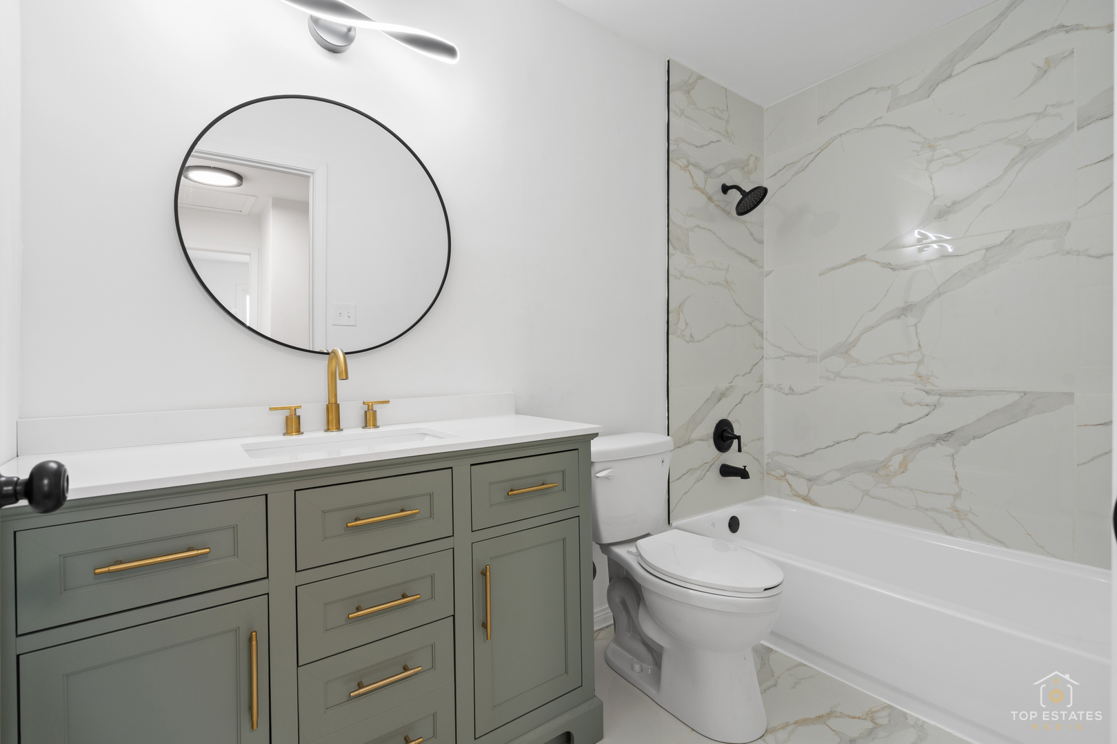property viewer photo 34