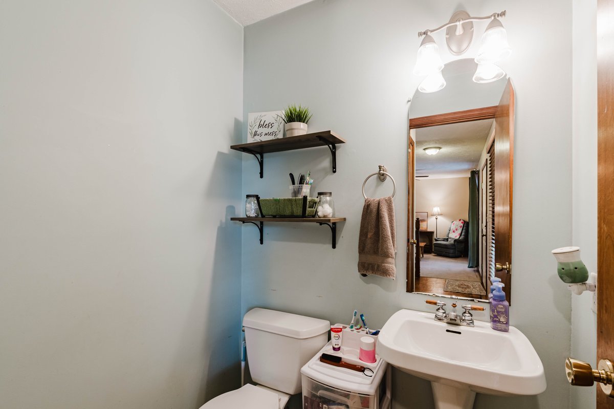 main property photo 15