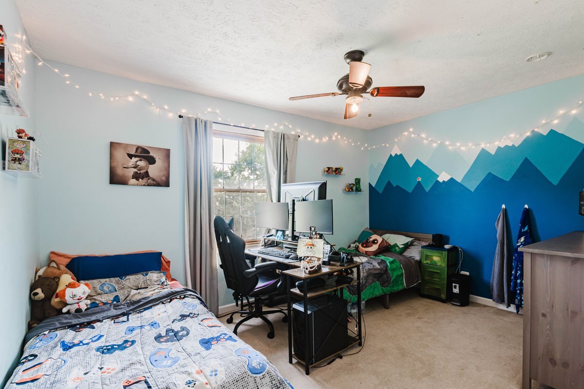 main property photo 17